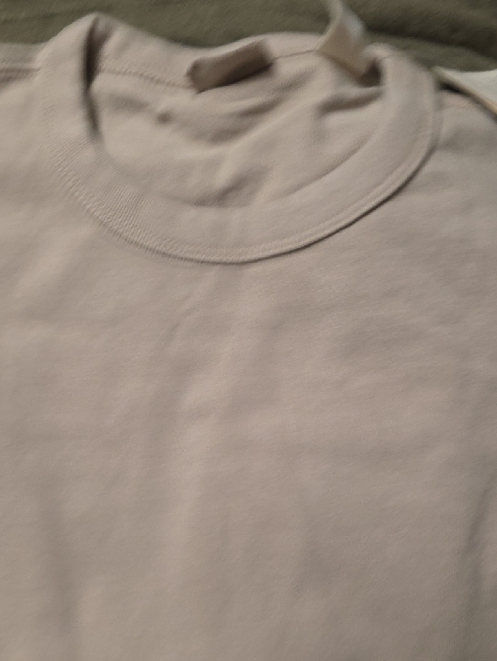 Levi's® Premium
Vintage Garment Dye Short-sleeve Tee - Picture 8 of 9